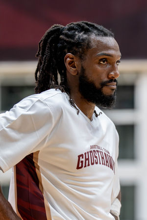 ▲前NBA球星「半獸人」法瑞德正式加盟獵鷹。（圖／獵鷹提供）