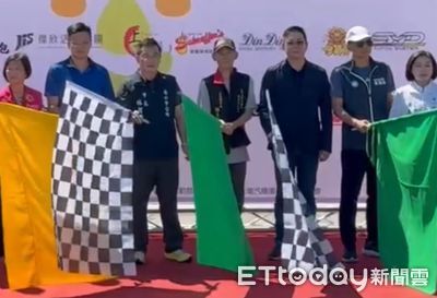 顏正國最後公開亮相畫面！離世17天前明顯消瘦　賽車迷搶合照