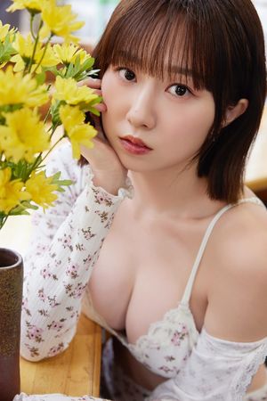 ▲▼斐棋推出首本寫真集。（圖／尖端提供）