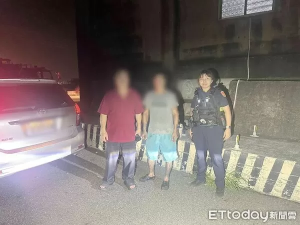 ▲原本只是抓紅蟳的休閒行程，卻意外變成警民聯手的夜間救援行動。（圖／記者游瓊華翻攝）