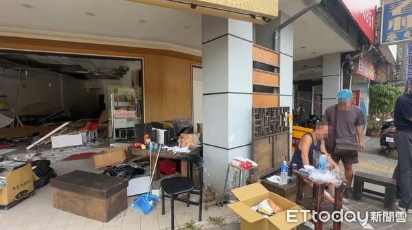 ▲▼台中離奇事故，母親睡下鋪遭撞死。（圖／記者許權毅攝，下同）