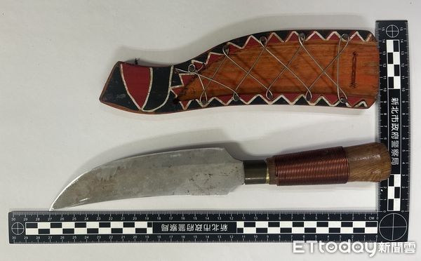 ▲許男不滿遭趕出門，持刀到公園與女友理論並對其揮砍4刀。（圖／記者陸運陞翻攝）