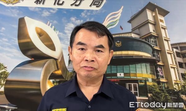 ▲新化分局副分局長卓新裕澄清左鎮二寮路段車禍未發現毒駕跡象，駕駛尿液已依法送檢。（記者林東良翻攝，下同）