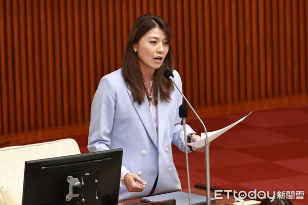 ▲▼  蔣萬安施政報告與質詢及答覆-顏若芳 。（圖／記者黃克翔攝）