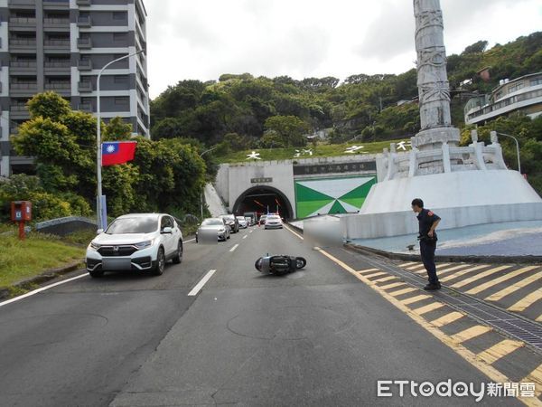 ▲國道一號大業隧道口發生追撞事故，機車闖國道撞BMW騎士噴飛。（圖／記者郭世賢翻攝，下同）