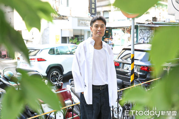 ▲楊祐寧《今夜一起為愛鼓掌》金鐘入圍。（圖／記者林敬旻攝）