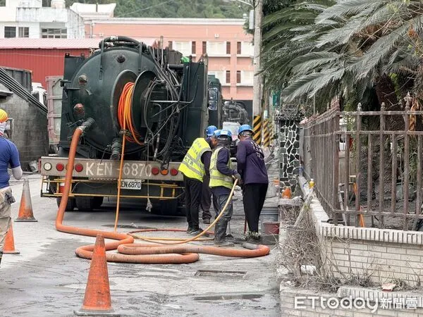 ▲清溝團隊完成105公尺清理長度、清除19.5公噸積泥。（圖／記者游瓊華翻攝）