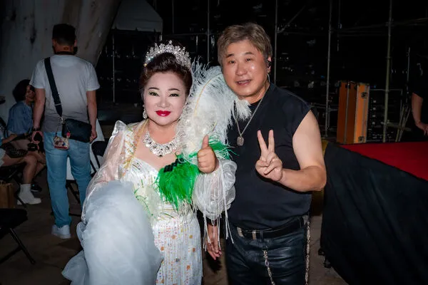 ▲胡瓜(左)與白冰冰在台中破冰。（圖／三立提供）