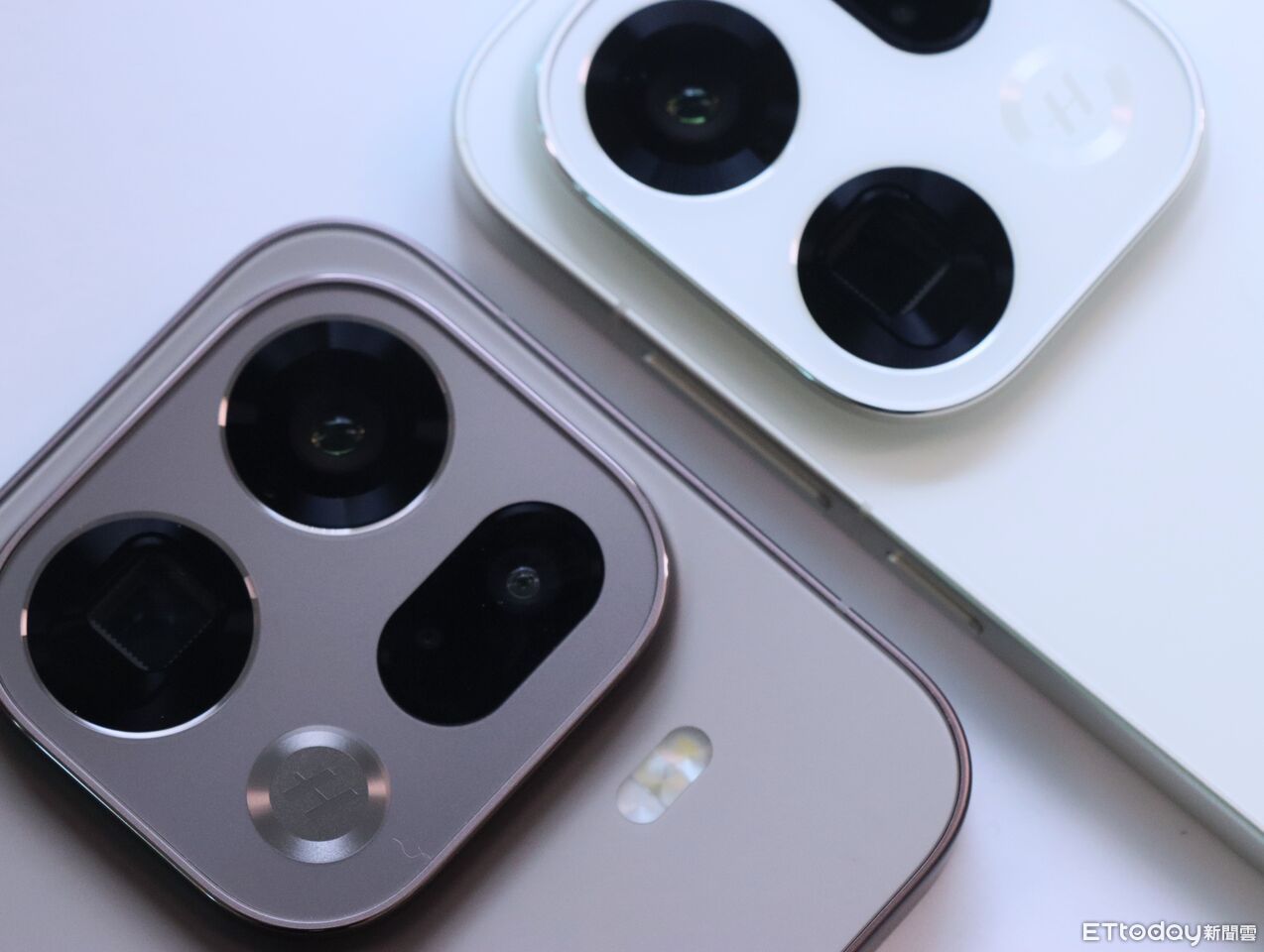 ▲▼       OPPO FIND X9  ,11/16 2030前勿用    。（圖／記者蘇晟彥攝）