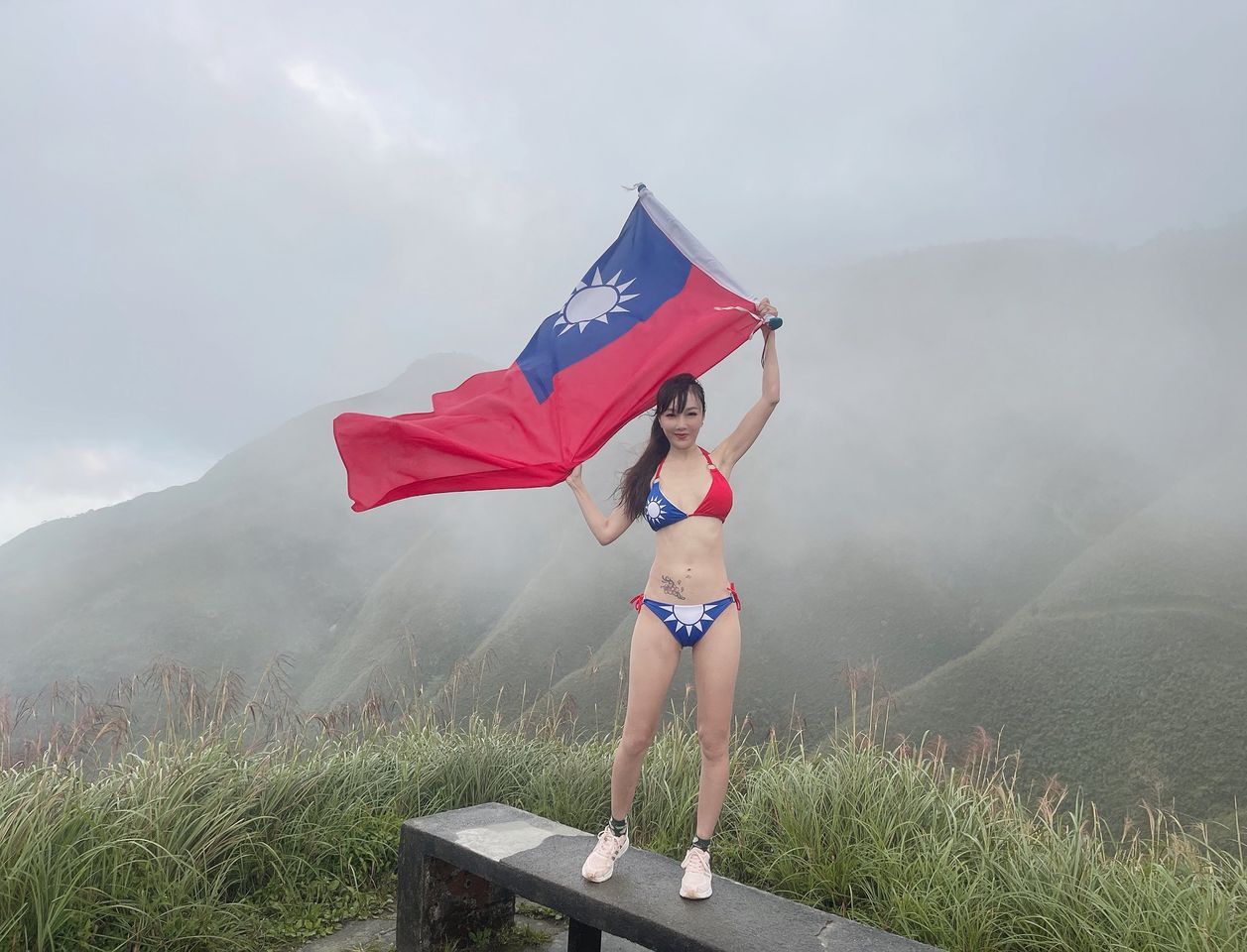 ▲▼胡文英。（圖／翻攝自Facebook／美魔女胡文英）