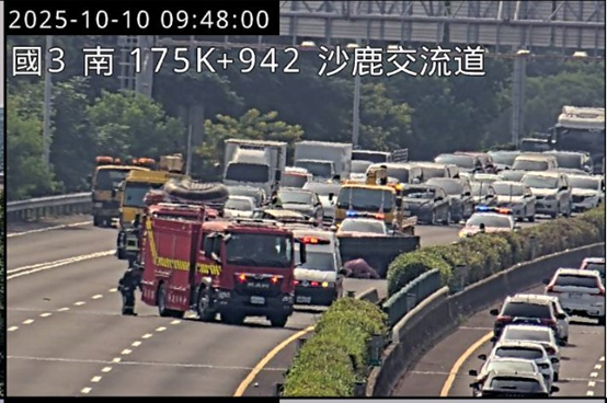 ▲▼國道發生車禍造成回堵。（圖／高公局提供）