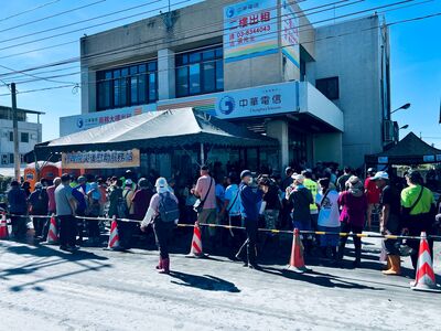 行政院災後慰助服務站連假不打烊 每天投入150人協助災民