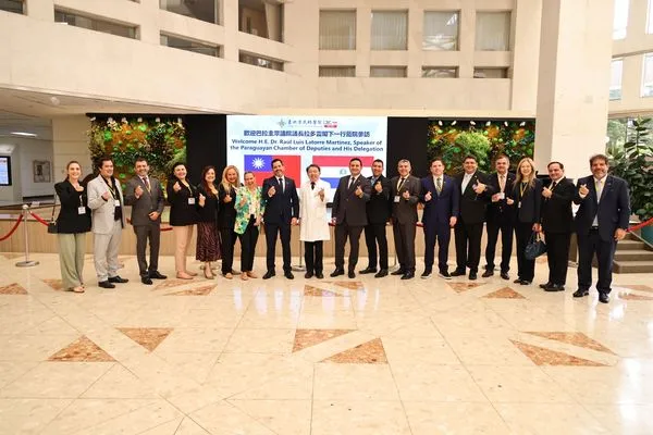 ▲▼巴拉圭眾議院議長率團參訪北榮 共推AI與精準醫療合作新里程。（圖／台北榮總提供）