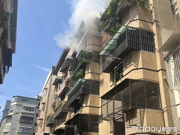 ▲甲仙一棟民宅發生火警             。（圖／記者吳奕靖翻攝）