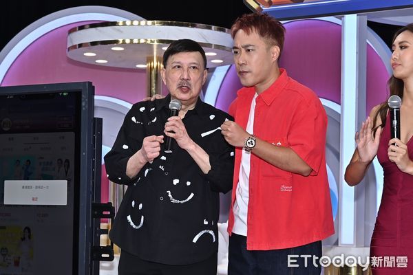 ▲▼余祥銓、余天出席大老闆聯盟記者會 。（圖／記者李毓康攝）