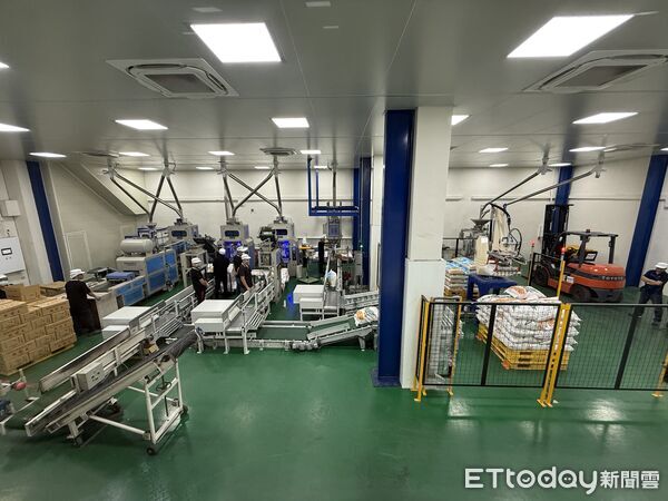 ▲新型自動化碾米設備導入電腦控制與低溫保鮮技術，展現雲林稻米產業升級新風貌。（圖／記者游瓊華翻攝）