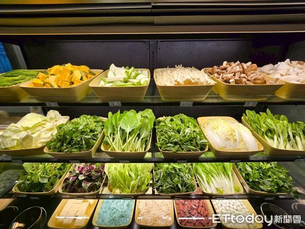 ▲▼享溫馨KTV打造全新餐飲品牌「打享野鍋」。（圖／記者許宥孺翻攝）