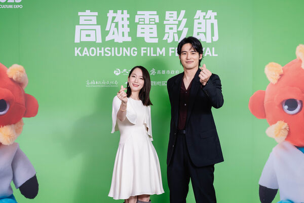 ▲《九龍大眾浪漫》製片有澤亮哉、主要演員水上恒司、吉岡里帆及曾少宗齊聚高雄。（圖／高雄電影節提供）