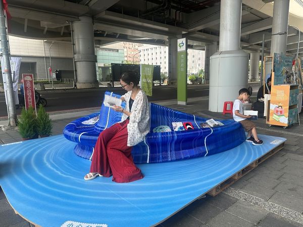 台中捷運,中捷,閱讀,微型圖書館（圖／臺中市政府提供）
