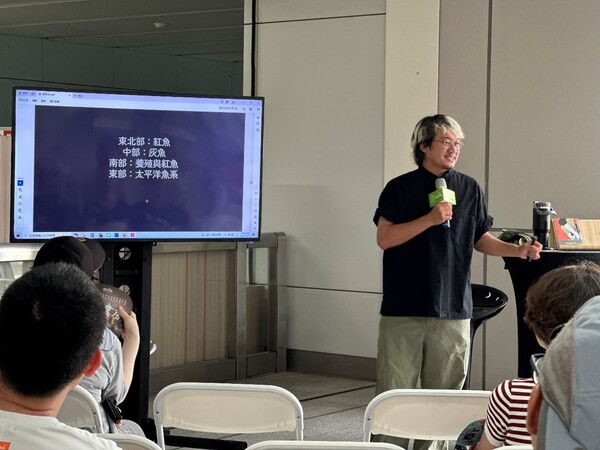 台中捷運,中捷,閱讀,微型圖書館（圖／臺中市政府提供）