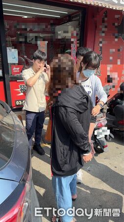 苗栗女扒手。（圖／記者楊永盛翻攝）