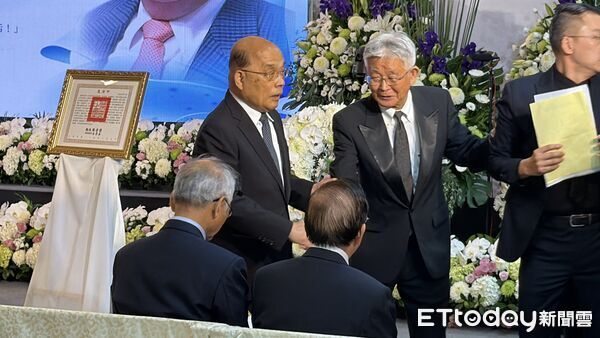 ▲▼總統府資政、前行政院長張俊雄告別式，賴清德陳水扁蔡英文到場。（圖／記者吳世龍攝）