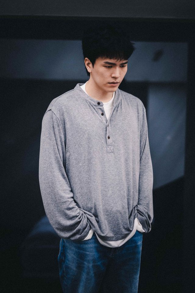 ▲▼政學zedx〈塵 dust.〉。（圖／無有文化提供）