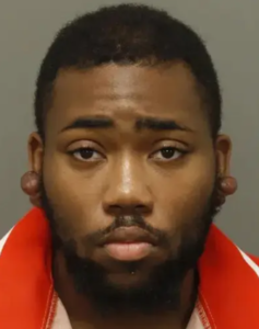 美國男突拿「HIV血液」噴進急診人員眼睛！　面臨最重7年刑期