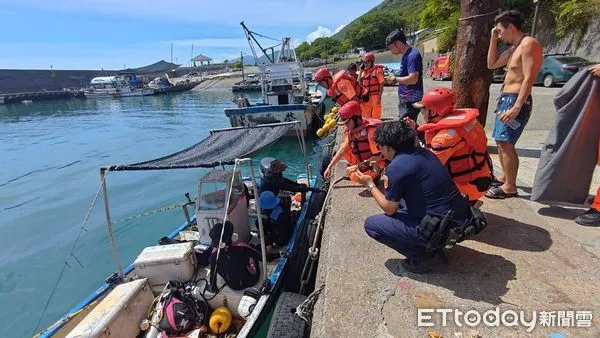 ▲▼             新北市貢寮區萊萊磯釣場3名潛水客一度失聯，所幸被漁船救起。（圖／記者郭世賢翻攝，下同）