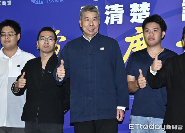 ▲▼張亞中出席中天新聞主辦《國民黨主席大辯論》最終場。（圖／記者李毓康攝）