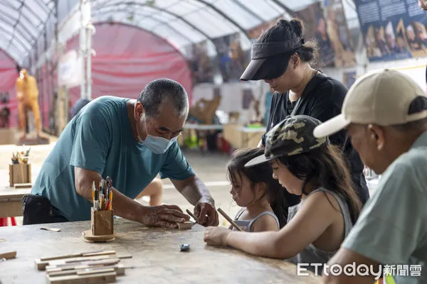 ▲國慶連假遊三義，「木藝慢活嘉年華」展現山城魅力。（圖／記者游瓊華翻攝）