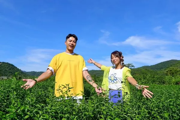 ▲段慧琳與余思達搭檔。（圖／民視提供）