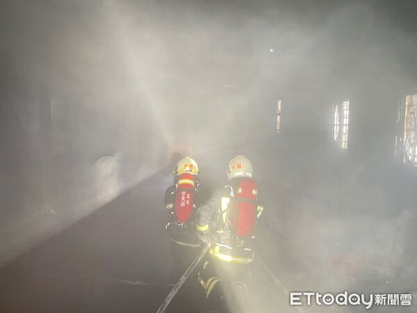 ▲台東鹿野住宅清晨火警迅速撲滅。（圖／記者楊晨東翻攝）