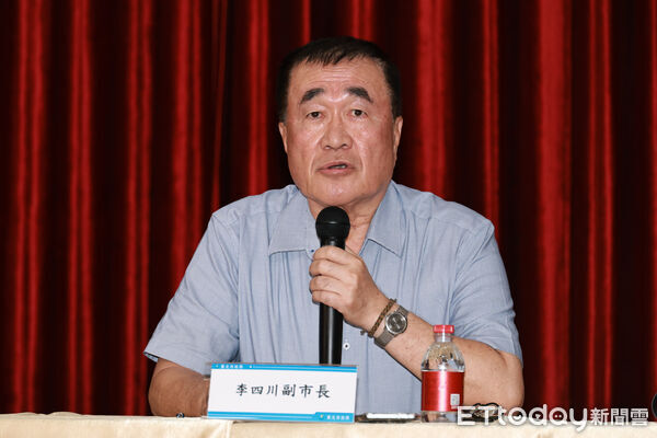 ▲▼ 北市府說明「北士科地上權轉移案」-李四川。（圖／記者黃克翔攝）