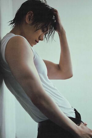 ▲▼ 邱宇辰曝光單曲寫真照片。（圖／百鴻揚娛樂提供）