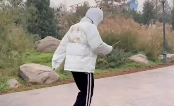 ▲李昀銳與孟子義爆假戲真做。（圖／翻攝自微博）