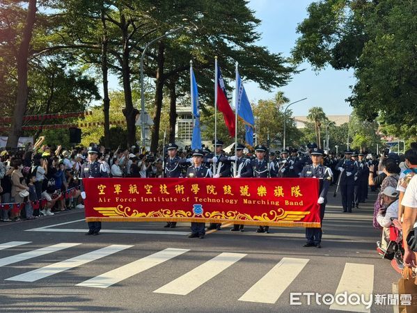 ▲台南古蹟園區國慶連假湧人潮，三日收入突破200萬元，創近年同期新高。（記者林東良翻攝，下同）