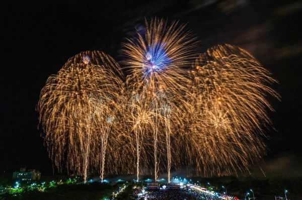 ▲▼2025頭城煙火節。（圖／翻攝自宜蘭頭城鎮公所臉書專頁）