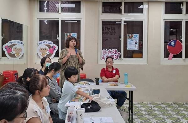 ▲桃園「跨味新創」新住民用家鄉料理說故事