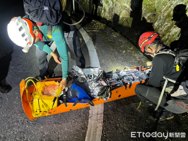 ▲▼警消透過基地台定位資訊於台8線慈恩橋下方處發現傷者。（圖／花蓮消防局提供，下同）