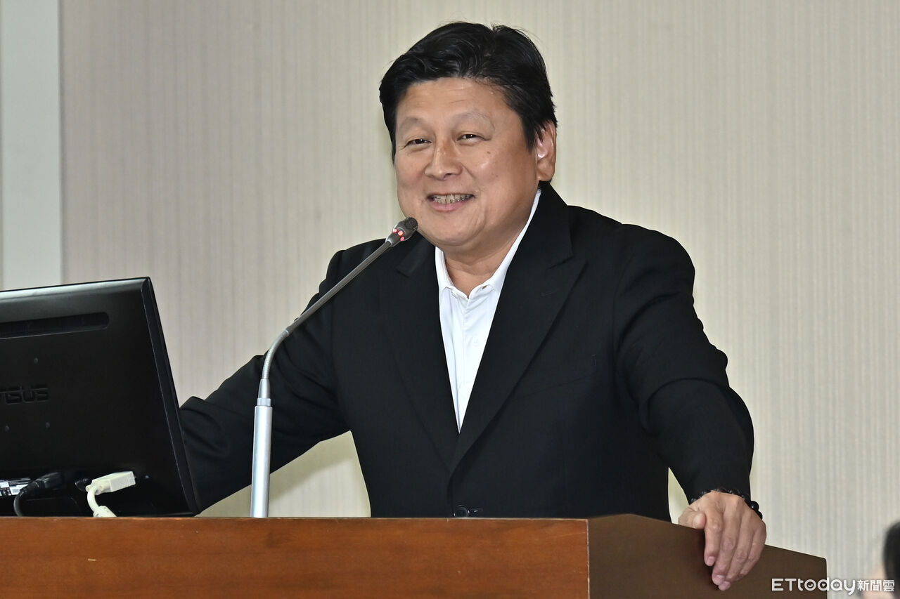 藍總召無任期限制將再爭取? 傅崐萁:現在講這個還不急