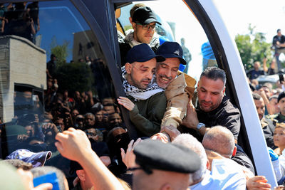 20生還人質全數獲釋！　以色列釋放近2000名巴勒斯坦人