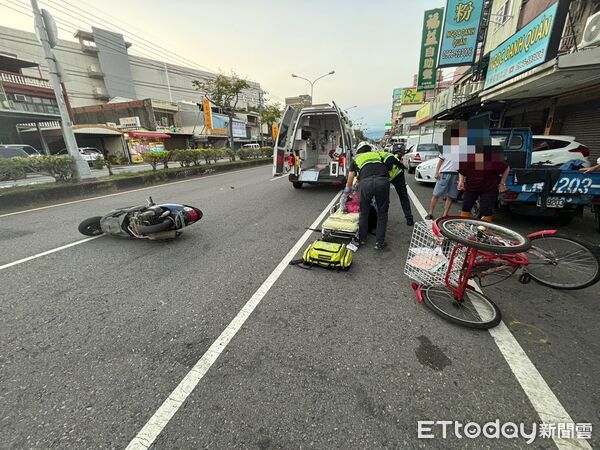▲苗栗8旬老嫗騎三輪車慘遭機車撞飛，老嫗頭部重創，目前仍在icu觀察。（圖／記者楊永盛翻攝）