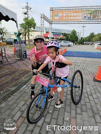 ▲▼ 用腳步為國慶喝采！第三屆「水上UP雙十半程馬拉松」1600名跑者熱血開跑  。（圖／水上鄉公所提供）