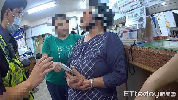 ▲台東關山警及行員聯手守住90萬。（圖／記者楊晨東翻攝）