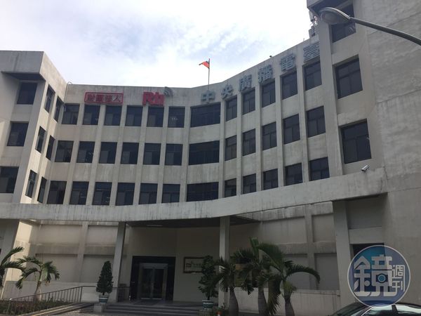 中央廣播電台近來驚爆遭駭客入侵，本刊調查發現，涉案員工早就被黃國昌吸收，用來破解甚至竊取網路的各項機敏資料。央廣（本刊資料照）