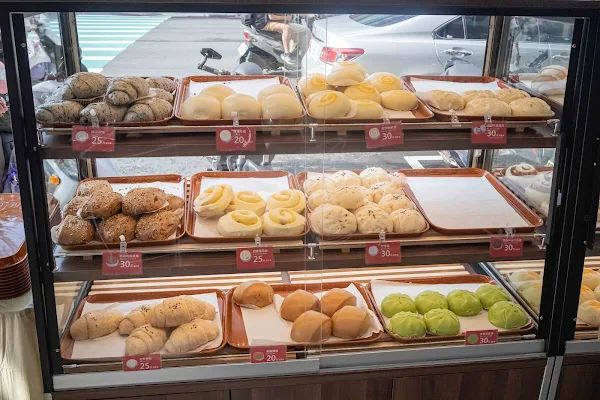 ▲▼台中北區美食推薦「包囍饅頭台中漢口店」，必吃饅頭尬手切冰、和牛化身肉包！（圖／部落客美熊提供）