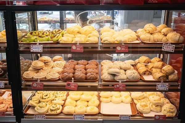 ▲▼台中北區美食推薦「包囍饅頭台中漢口店」，必吃饅頭尬手切冰、和牛化身肉包！（圖／部落客美熊提供）