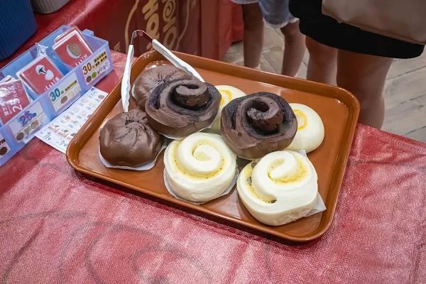 ▲▼台中北區美食推薦「包囍饅頭台中漢口店」，必吃饅頭尬手切冰、和牛化身肉包！（圖／部落客美熊提供）