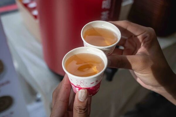 ▲▼台中北區美食推薦「包囍饅頭台中漢口店」，必吃饅頭尬手切冰、和牛化身肉包！（圖／部落客美熊提供）